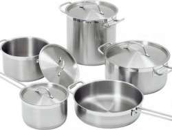 ΣΕΤ 5 ΣΚΕΥΩΝ ΧΡΩΜΙΩΜΕΝΩΝ A130442